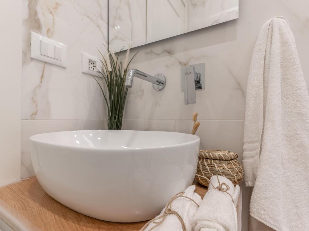 Apartment The Rent - Gorgeous One-bedroom In Ticinese *
